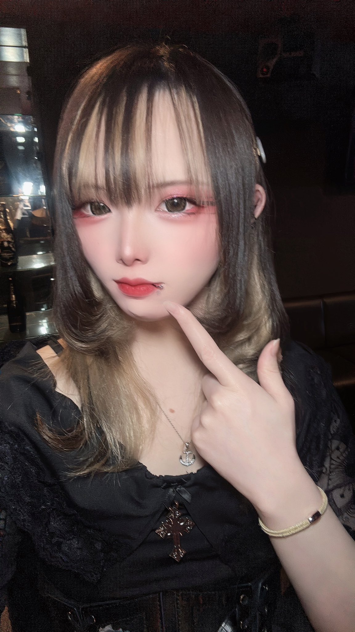 がけねこ【皇妃 みけ】